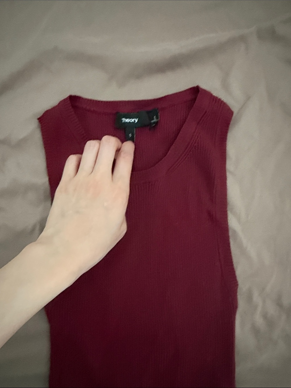 Theory Sleeveless Ribbed Tank Top in Burgundy